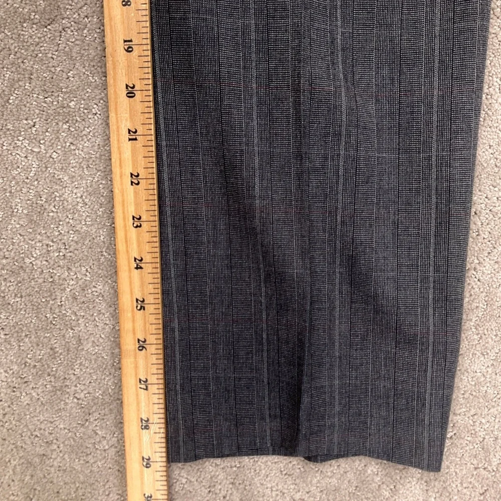 Gallery by Haggar Suit Men 40R 29W Gray Pinstripe Double Breasted Classic